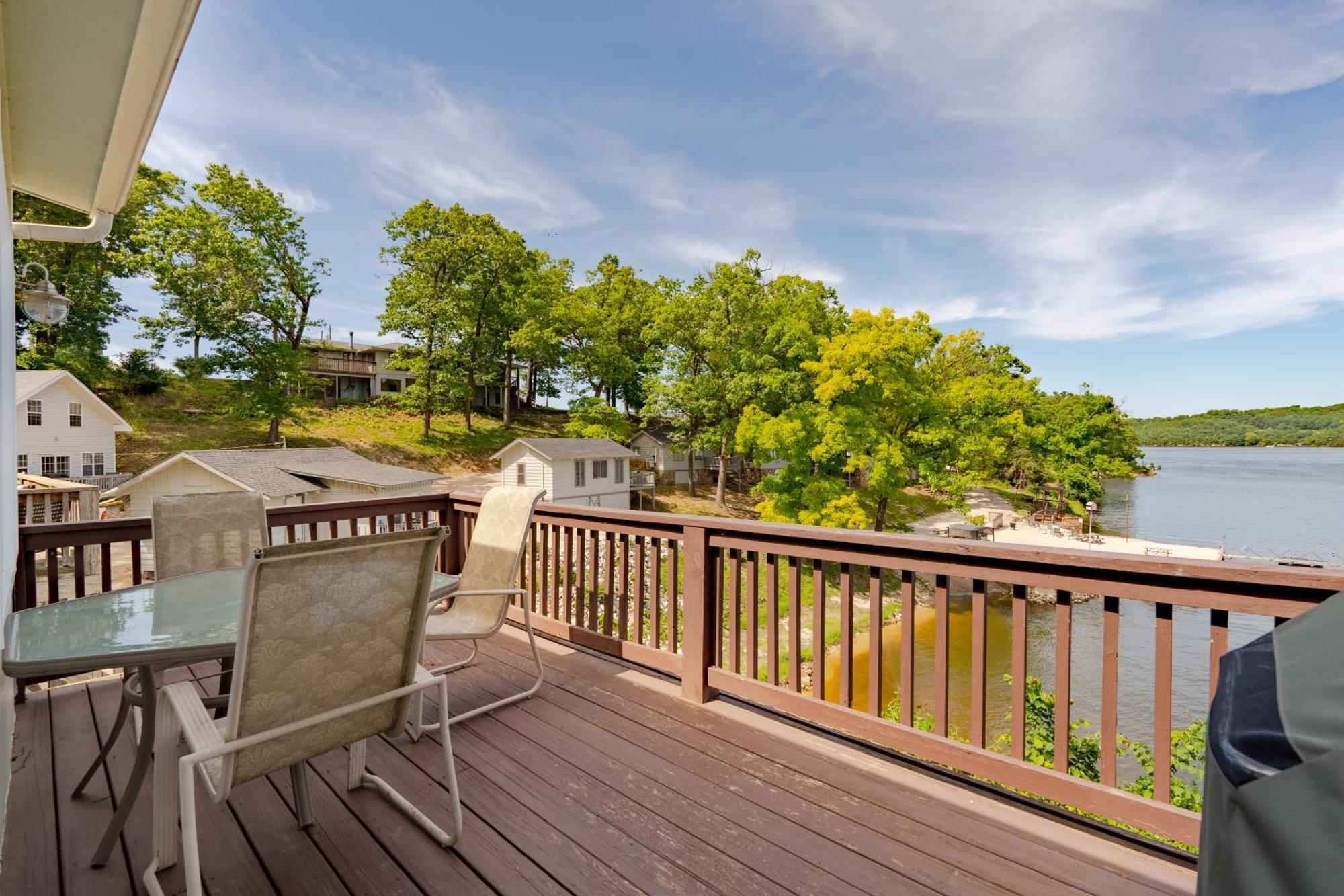 Vacation Beach Home Озеро Озаркс Экстерьер фото